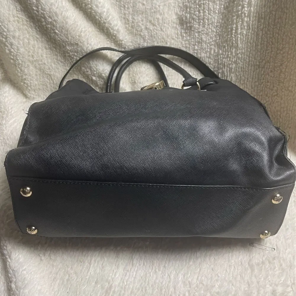 MICHAEL KORS Hamilton Saffiano Leather Black Satchel/shoulder bag.